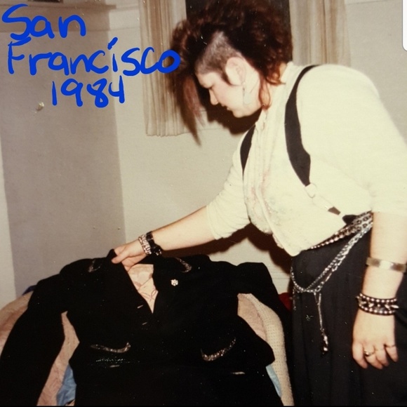 Retired Hairstylist/Make up Artist *Torrid Girl!* - Picture 6 of 12